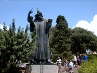 SPOMENIK GRGURU NINSKOM, SPLIT