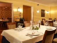 RESTORAN MARINA, NOVIGRAD