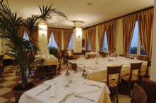 VILLA KAPETANOVIĆ****, OPATIJA