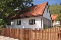 RIZVAN CITY LIČKA KUĆA, RIZVANUŠA